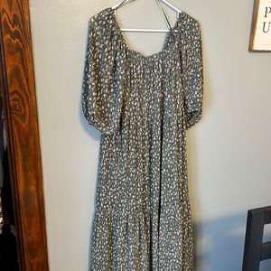 Carly Jean Los Angeles midi dress